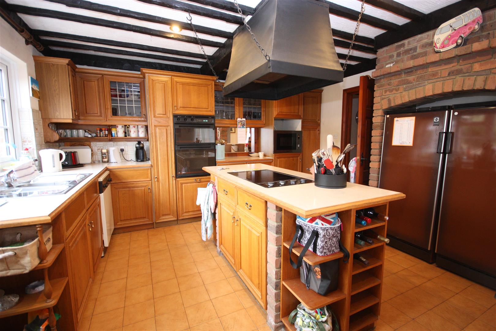 Kitchen/ Breakfast Room